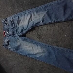 Union Bay vintage men's jeans from early 2000s size 34 x 32